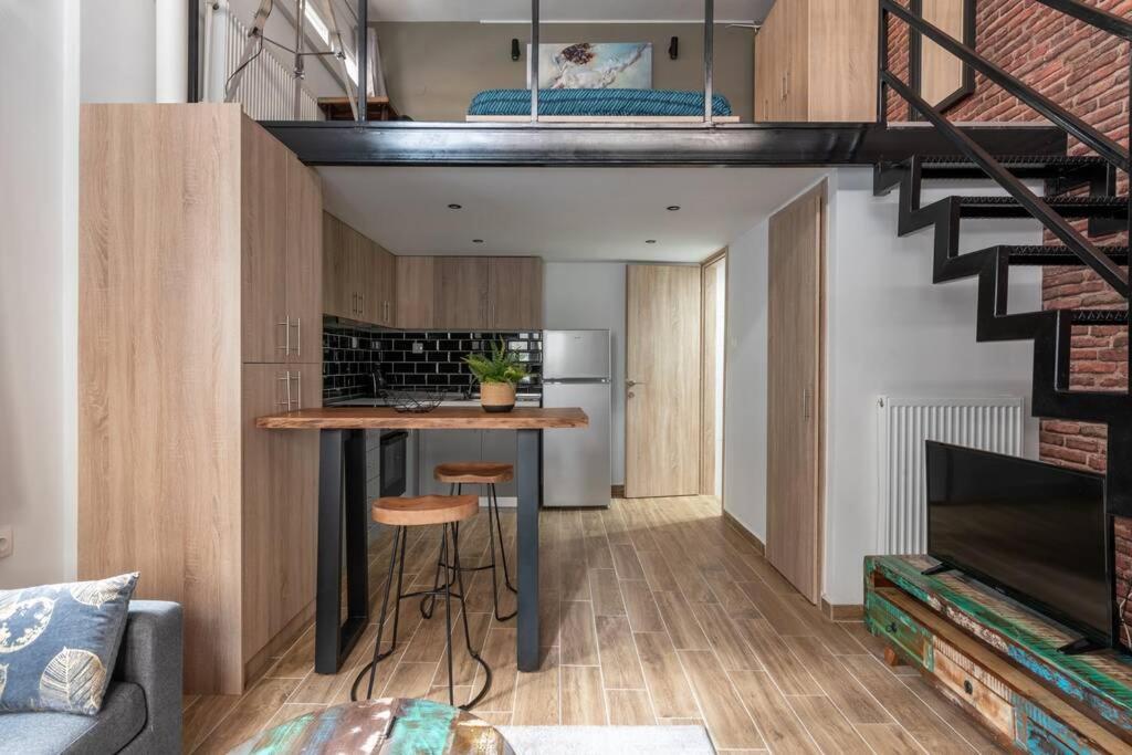 Industrial Loft Near Seaside W 200Mbps Apartman Szaloniki Kültér fotó