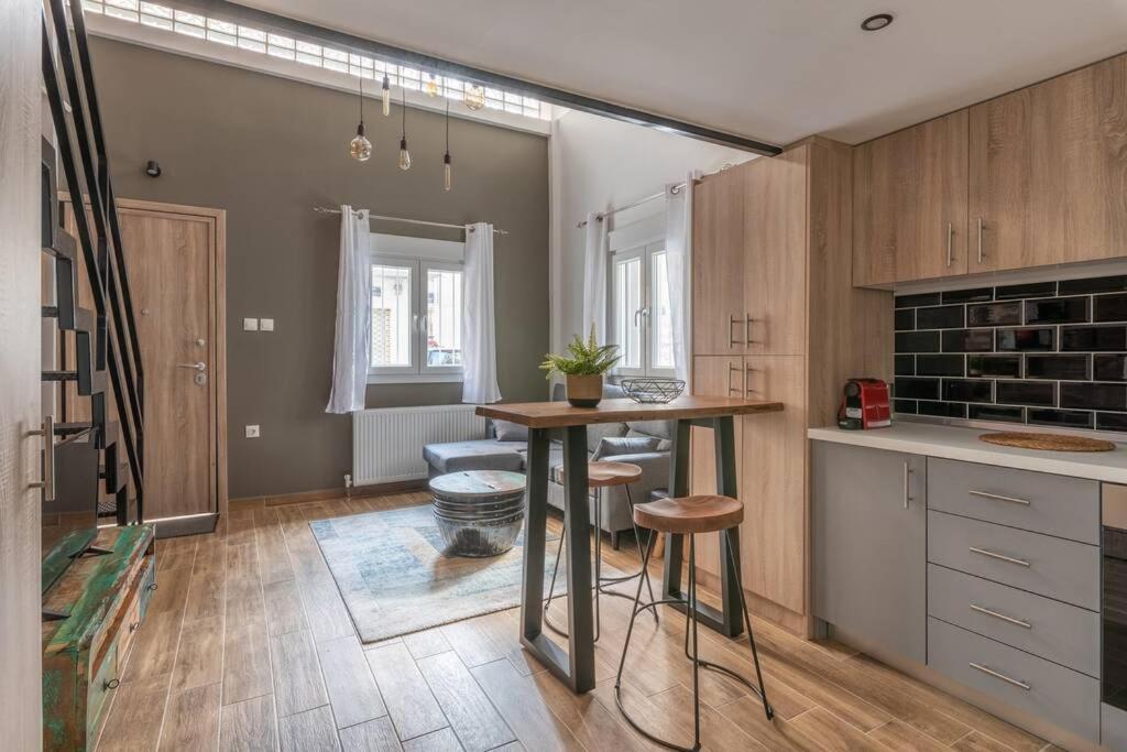 Industrial Loft Near Seaside W 200Mbps Apartman Szaloniki Kültér fotó